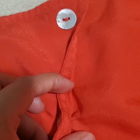 Forever 21 women blouse size large red color round neck solid wrap - Picture 6 of 7